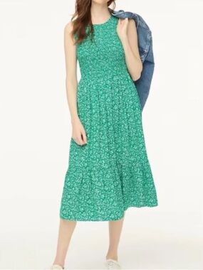 J crew size medium green Floral Sleeveless Midi Dress with pockets